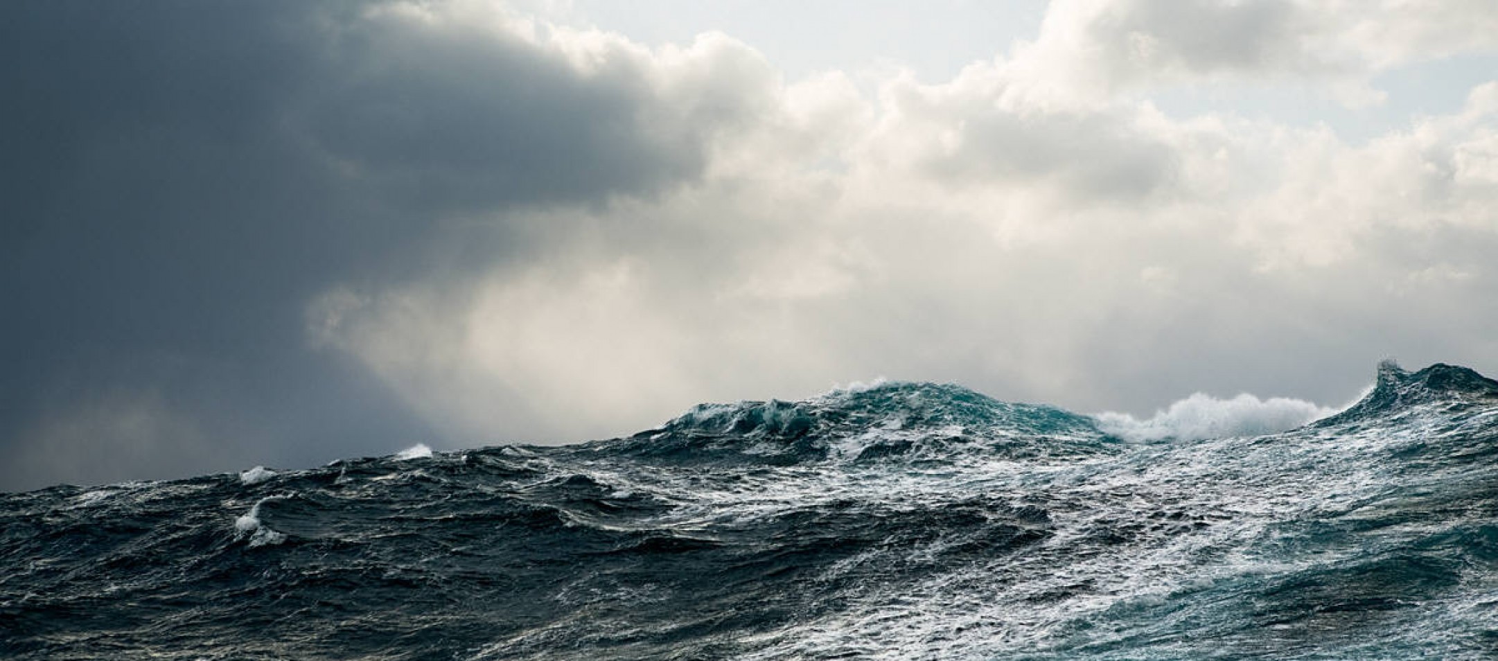 [Poursuivre]#gk-header